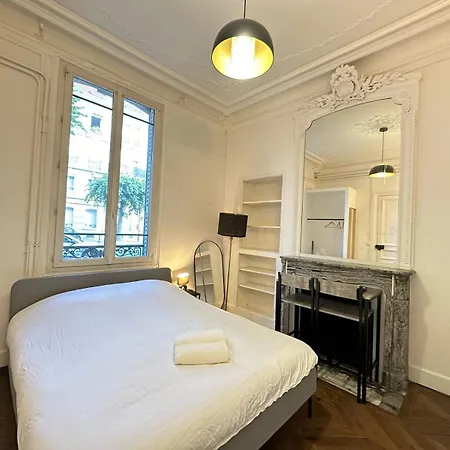 Apartamento Historique, Studio De Charme Au Coeur De